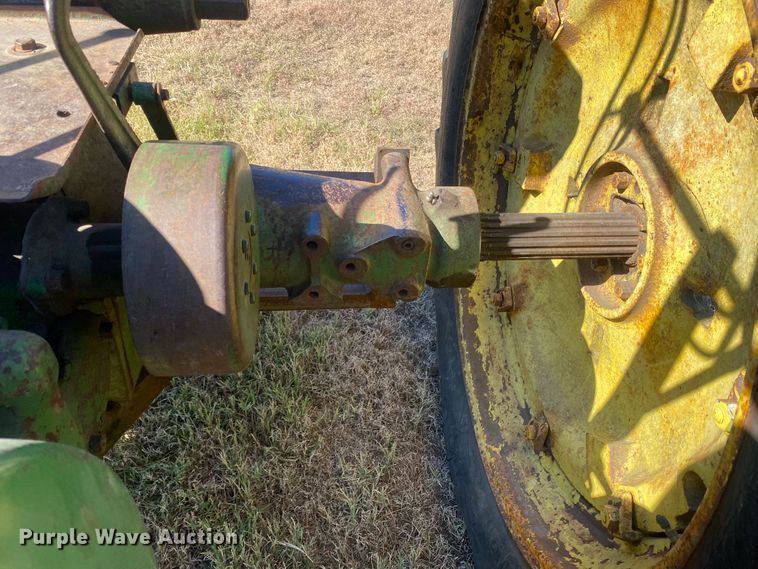 image for item EX9663 1949 John Deere A  tractor