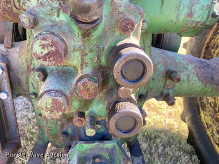 image for item EX9663 1949 John Deere A  tractor