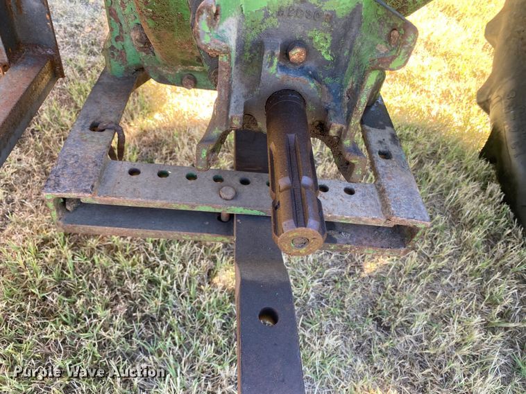 image for item EX9663 1949 John Deere A  tractor