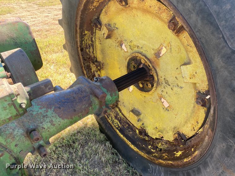 image for item EX9663 1949 John Deere A  tractor