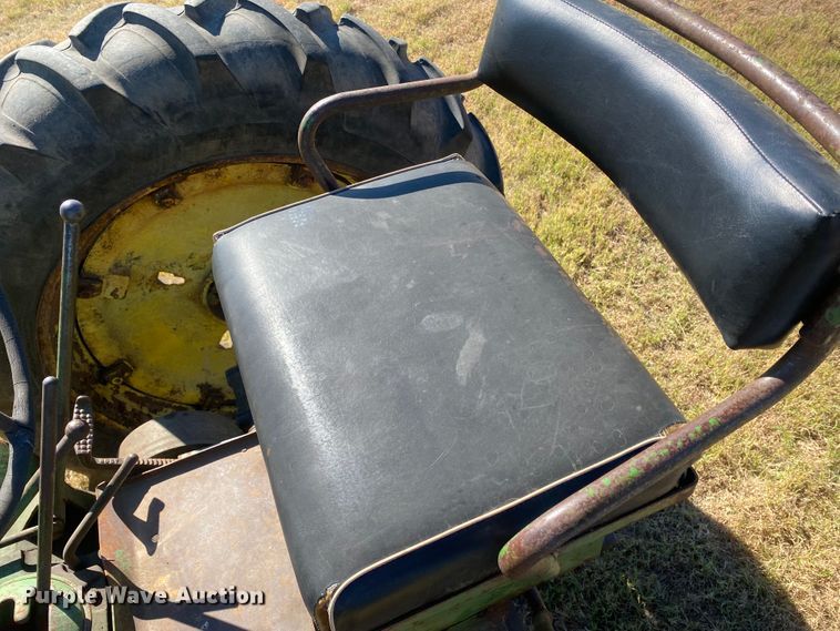 image for item EX9663 1949 John Deere A  tractor