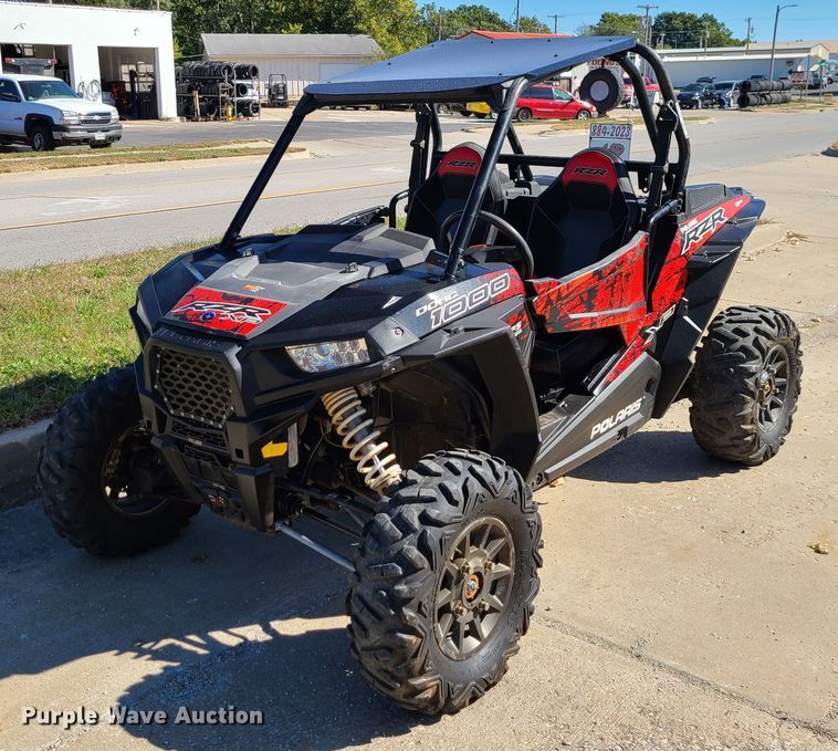 image for item EZ9182 2018 Polaris RZR 1000  utility vehicle