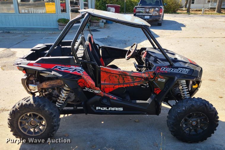 image for item EZ9182 2018 Polaris RZR 1000  utility vehicle
