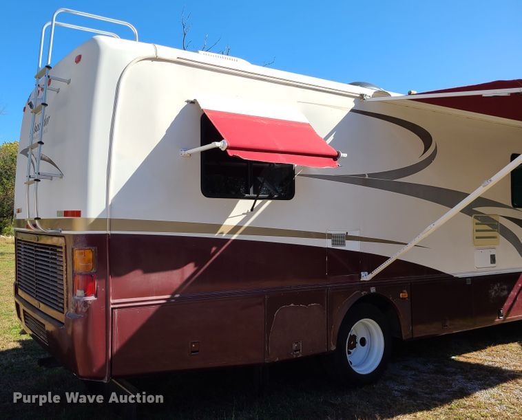 image for item EZ9185 2000 Holiday Rambler Ambassador  RV