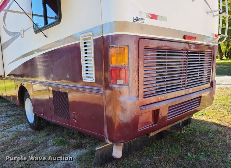 image for item EZ9185 2000 Holiday Rambler Ambassador  RV