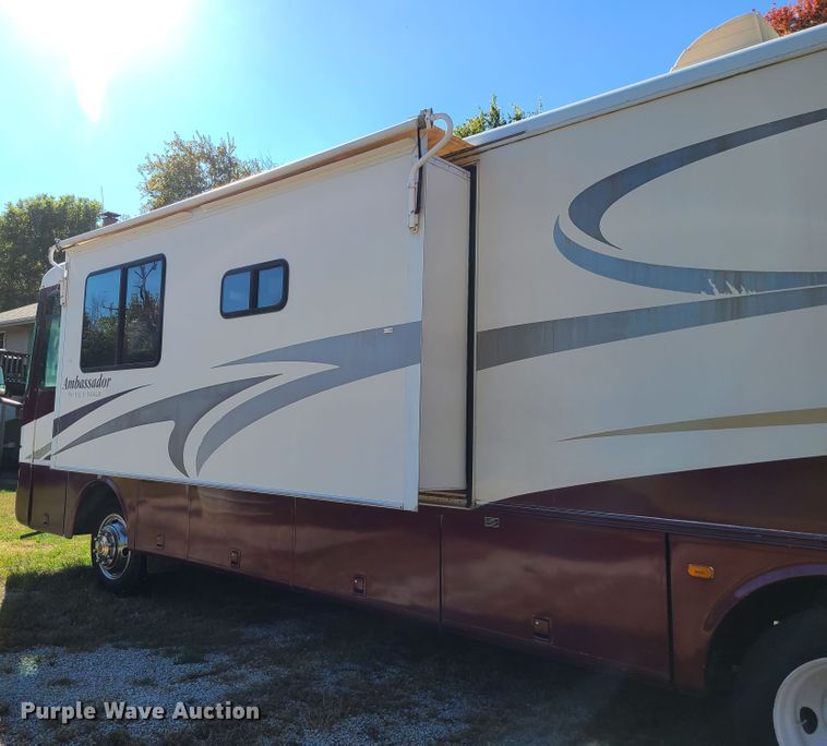 image for item EZ9185 2000 Holiday Rambler Ambassador  RV