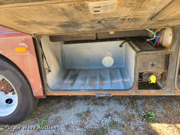 image for item EZ9185 2000 Holiday Rambler Ambassador  RV