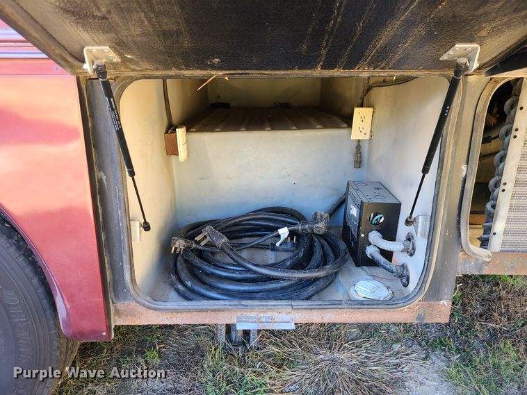 image for item EZ9185 2000 Holiday Rambler Ambassador  RV