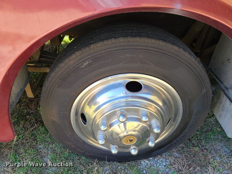 image for item EZ9185 2000 Holiday Rambler Ambassador  RV