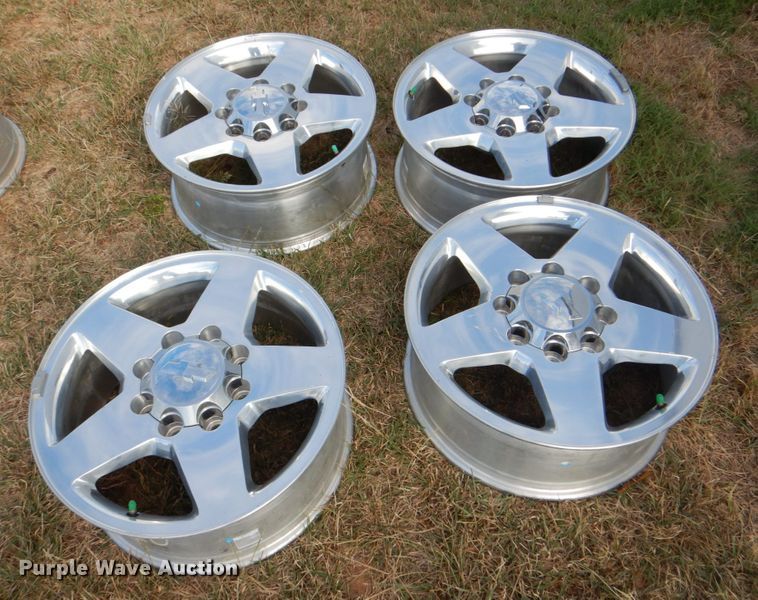 image for item FW9311 (4) Chevrolet pickup truck wheels