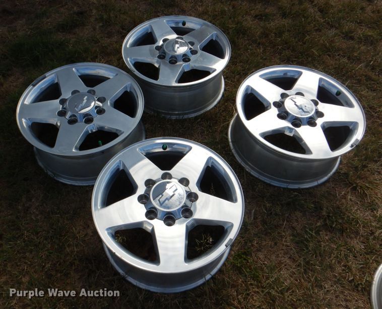 image for item FW9311 (4) Chevrolet pickup truck wheels