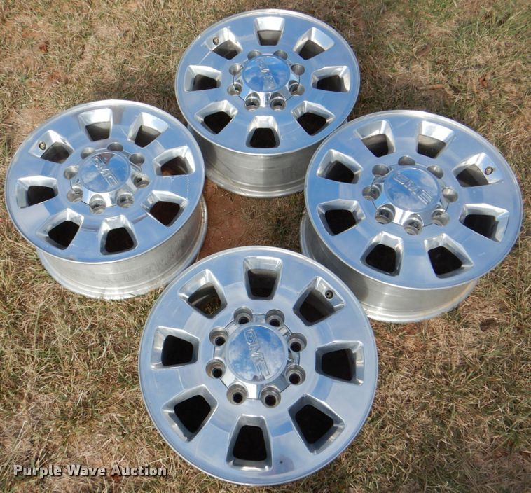 image for item FW9312 (4) GMC pickup truck wheels