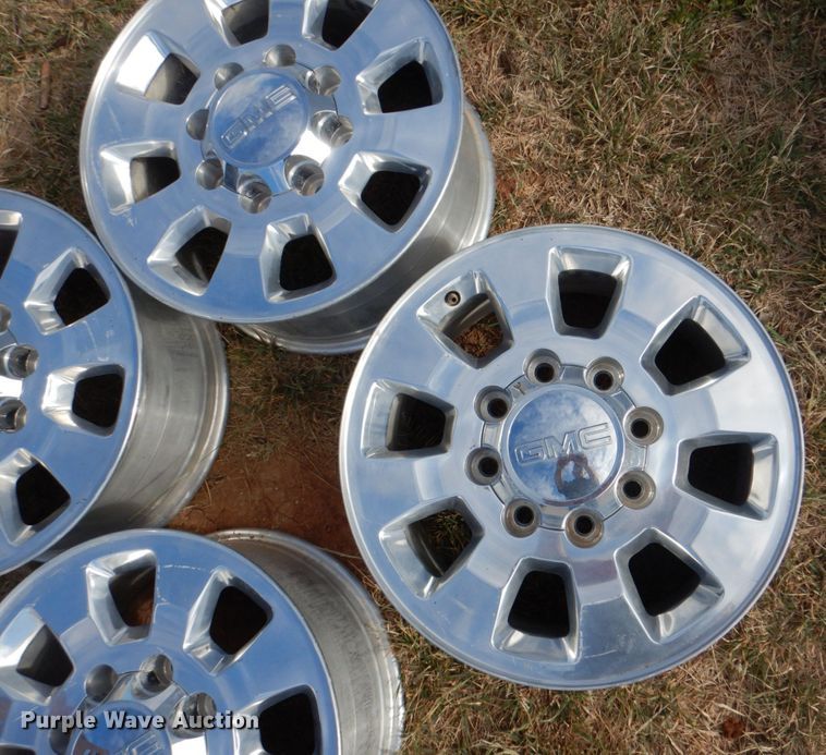 image for item FW9312 (4) GMC pickup truck wheels