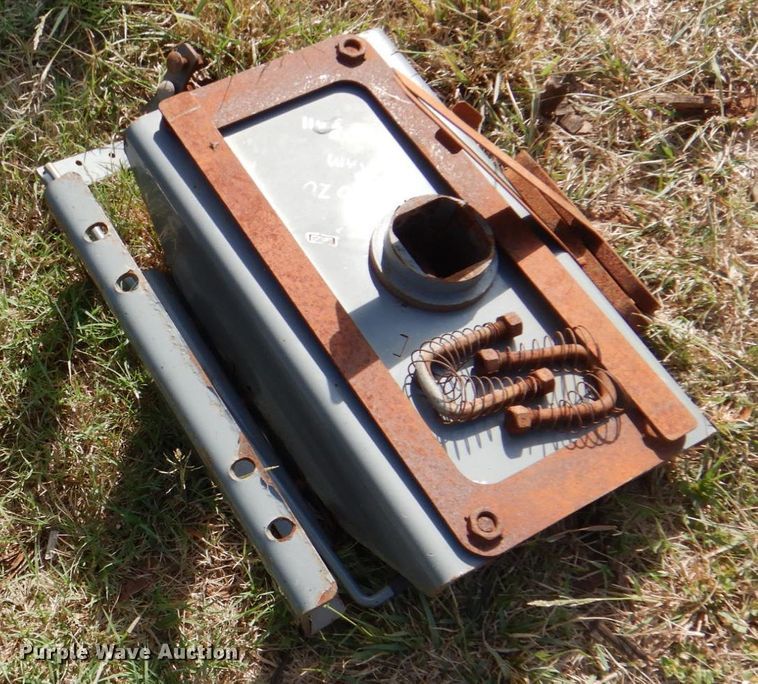 image for item FW9313 Cattleman  pickup truck parts