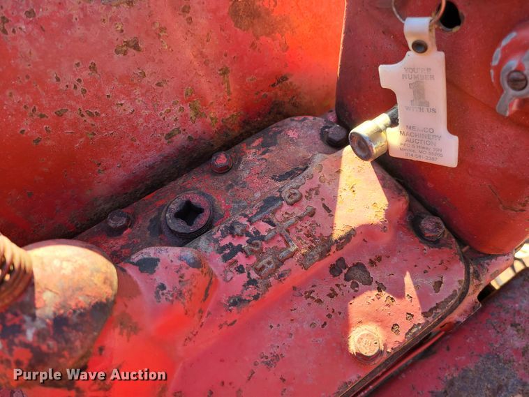 image for item GO9449 Farmall  tractor