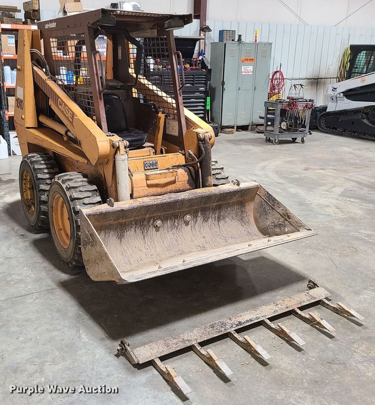 image for item GO9455 1994 Case 1840  skid steer loader