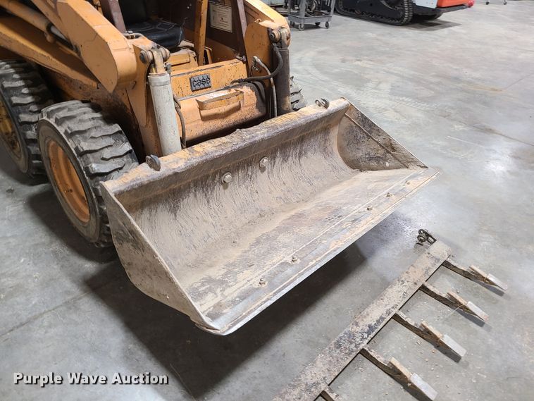 image for item GO9455 1994 Case 1840  skid steer loader