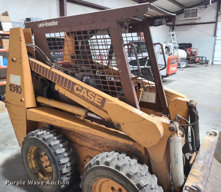 image for item GO9455 1994 Case 1840  skid steer loader