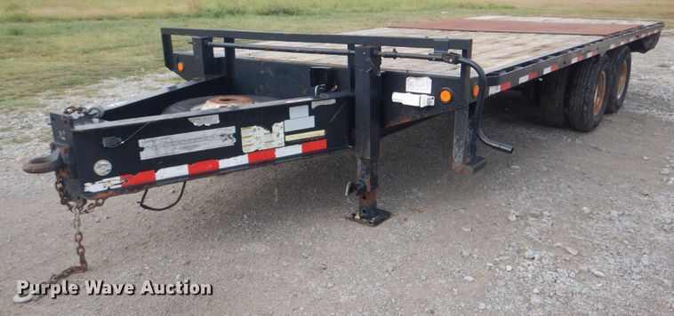 image for item HT9450 2010 Load Max  utility trailer