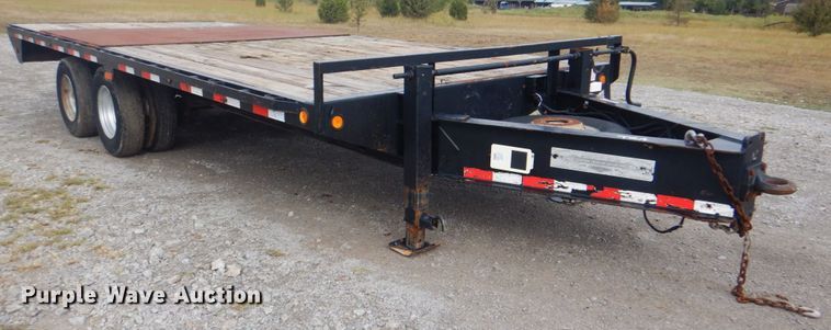 image for item HT9450 2010 Load Max  utility trailer