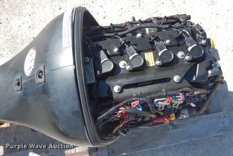 image for item HT9483 2012 Mercury 115  outboard engine