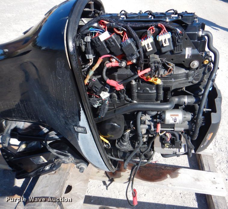 image for item HT9485 2012 Mercury 115  outboard engine