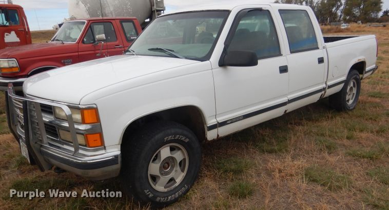 image for item HU9308 1998 Chevrolet K1500  Crew Cab pickup truck