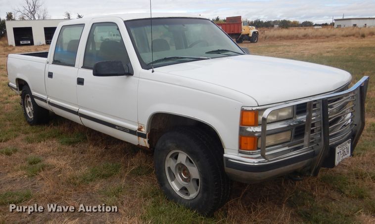 image for item HU9308 1998 Chevrolet K1500  Crew Cab pickup truck