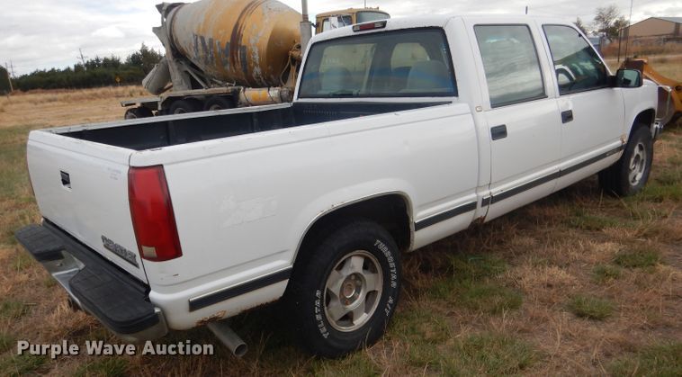 image for item HU9308 1998 Chevrolet K1500  Crew Cab pickup truck