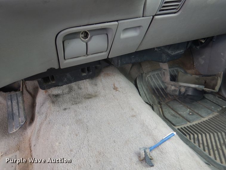 image for item HU9308 1998 Chevrolet K1500  Crew Cab pickup truck