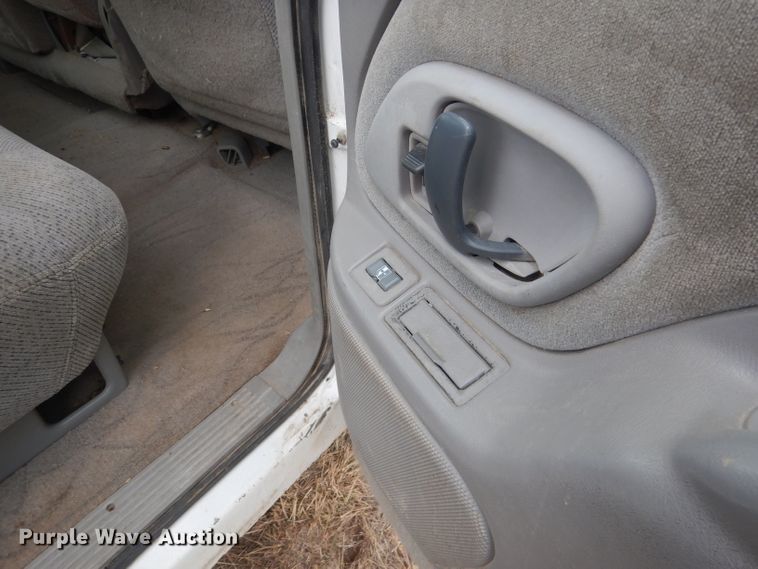 image for item HU9308 1998 Chevrolet K1500  Crew Cab pickup truck