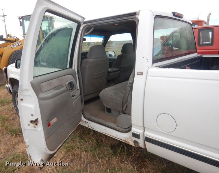 image for item HU9308 1998 Chevrolet K1500  Crew Cab pickup truck