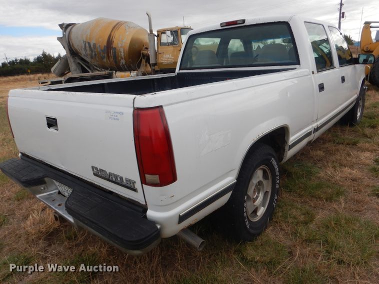 image for item HU9308 1998 Chevrolet K1500  Crew Cab pickup truck