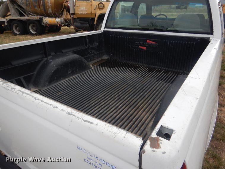 image for item HU9308 1998 Chevrolet K1500  Crew Cab pickup truck