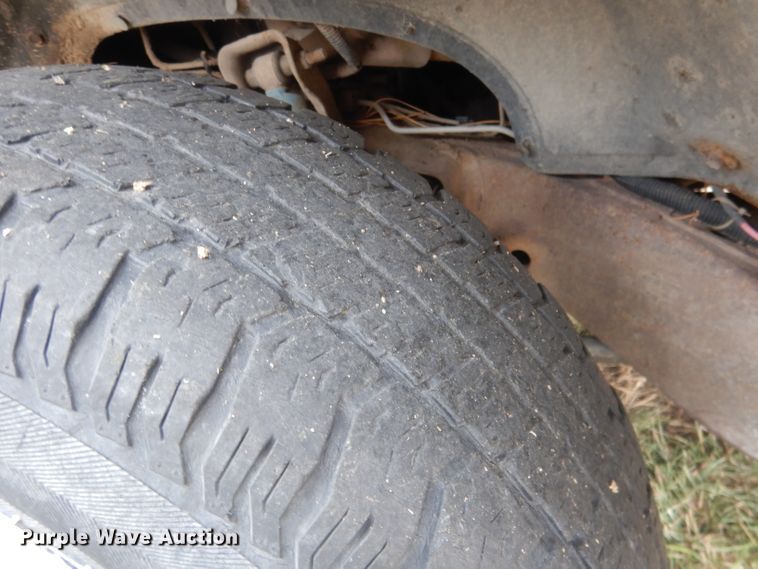 image for item HU9308 1998 Chevrolet K1500  Crew Cab pickup truck