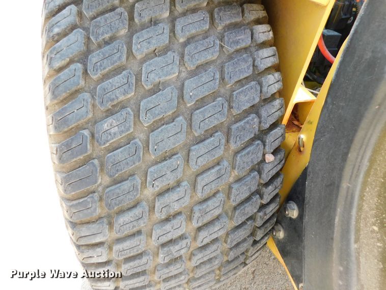 image for item HX9473 Great Dane  ZTR lawn mower