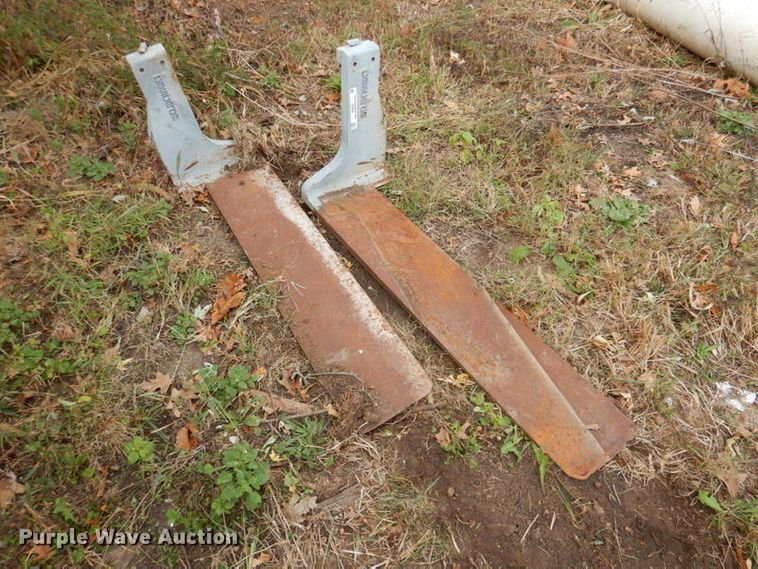 image for item IH9037 Cascade  forks