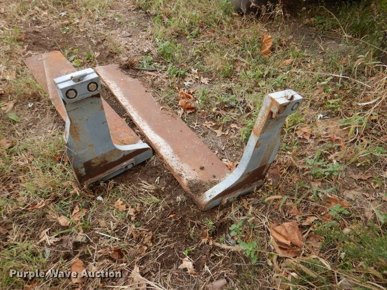 image for item IH9037 Cascade  forks