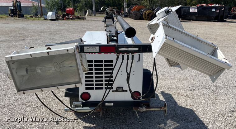 image for item II9433 Multiquip Nighthawk LT12  light plant