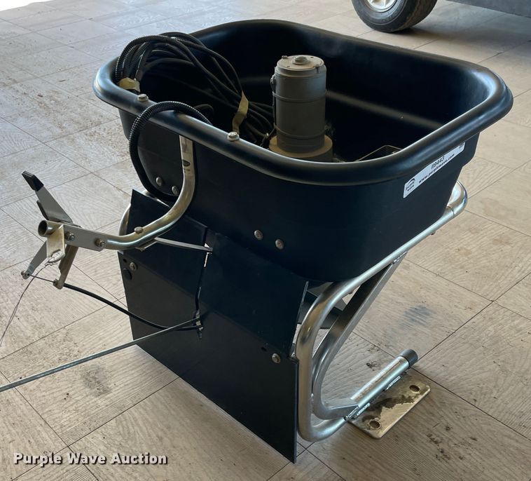 Spyker MulchNMore spreader in Iola, KS Item II9443 sold Purple Wave