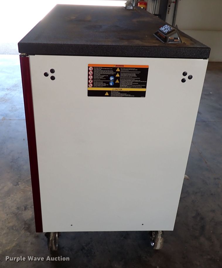 image for item IK9143 Snap On  tool box