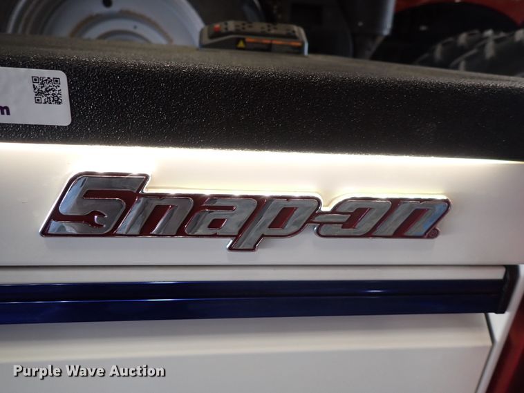 image for item IK9143 Snap On  tool box