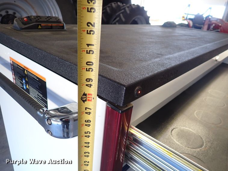 image for item IK9143 Snap On  tool box