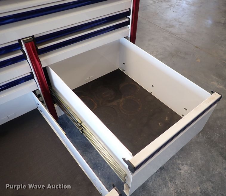 image for item IK9143 Snap On  tool box