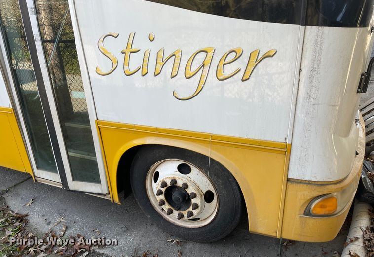 image for item IK9538 2010 Freightliner MB55  trolley