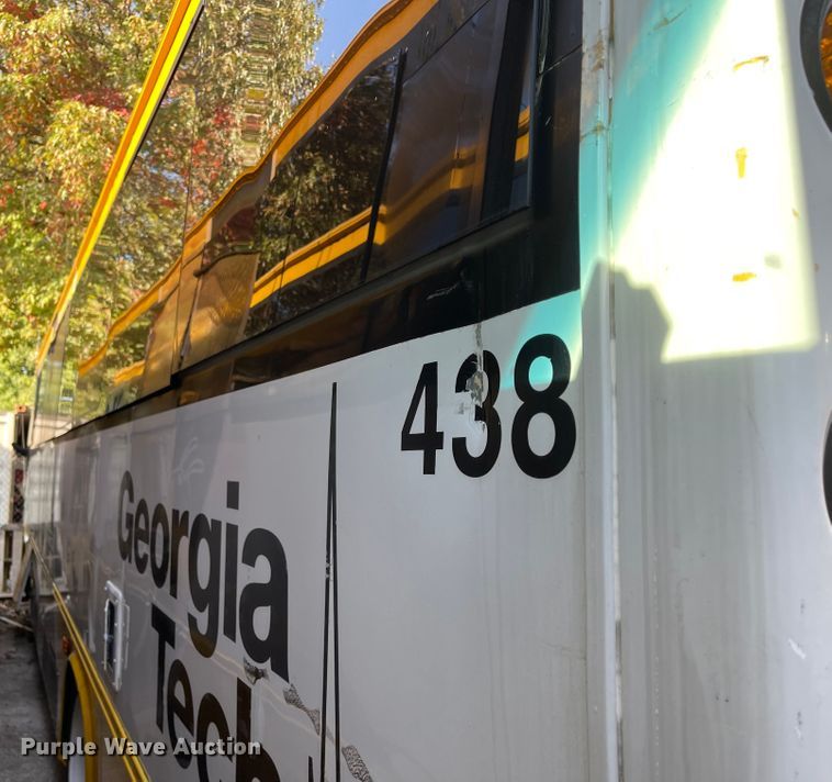 image for item IK9538 2010 Freightliner MB55  trolley