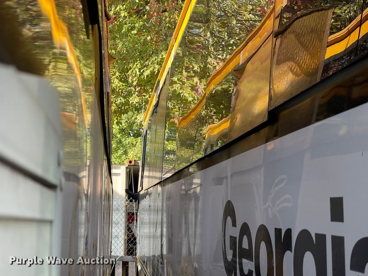 image for item IK9538 2010 Freightliner MB55  trolley