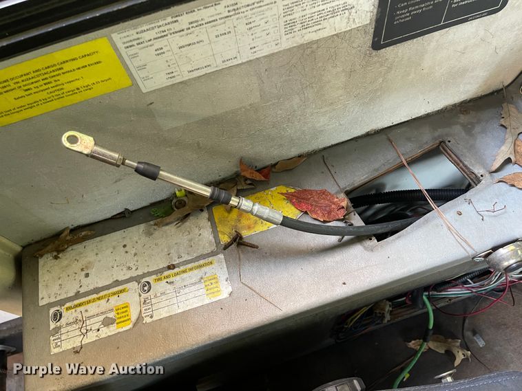 image for item IK9538 2010 Freightliner MB55  trolley