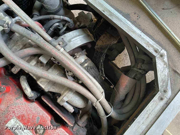 image for item IK9538 2010 Freightliner MB55  trolley