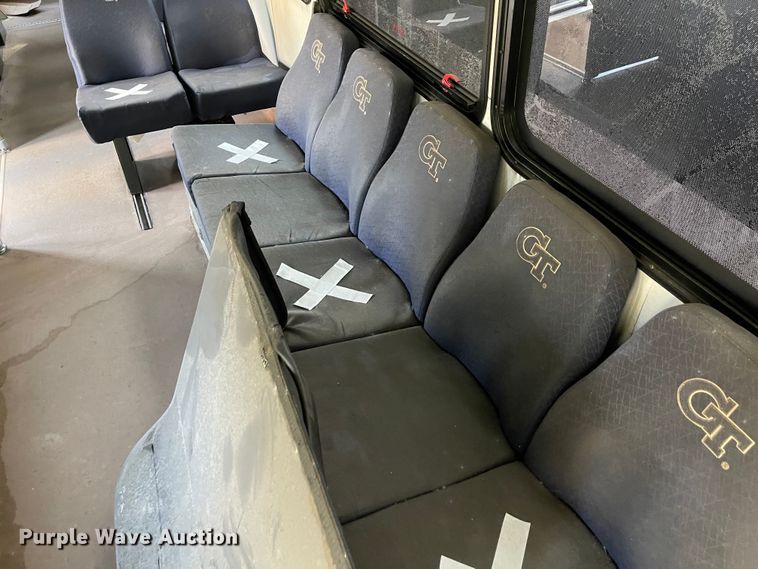 image for item IK9538 2010 Freightliner MB55  trolley